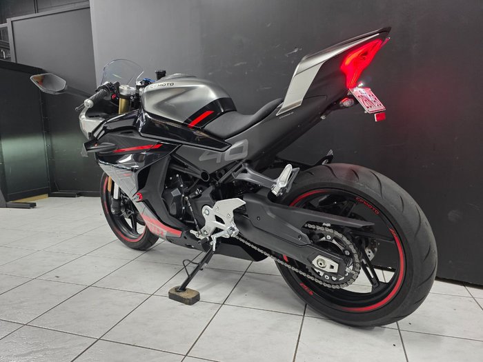 2024 CFMOTO 450 SR ABS Black