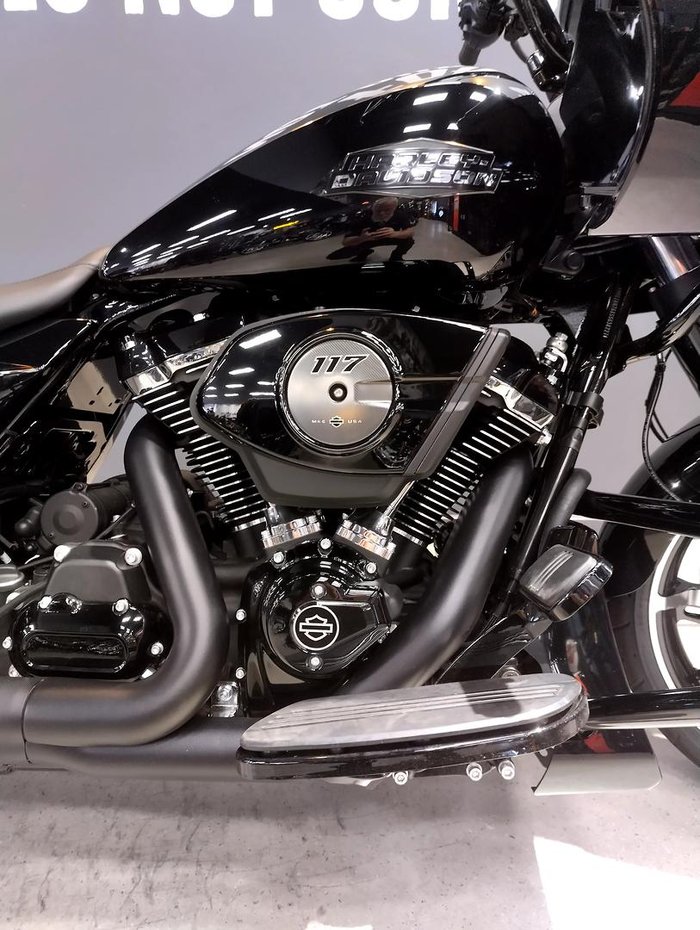 2025 Harley-Davidson Road Glide 117 (FLTRX) Touring Black
