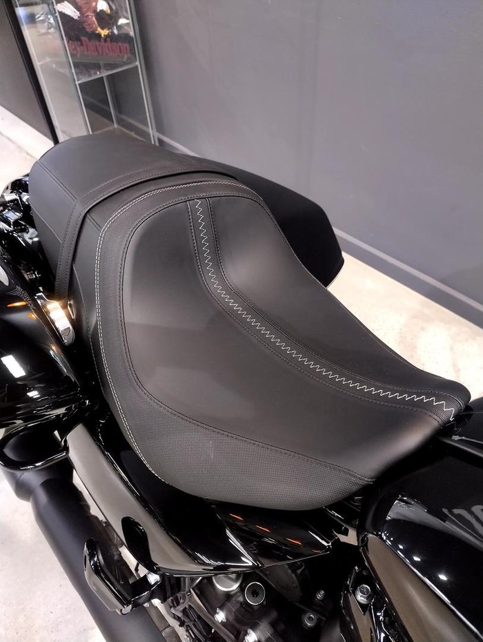 2025 Harley-Davidson Road Glide 117 (FLTRX) Touring Black