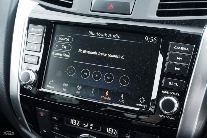 2025 Nissan Navara ST-X