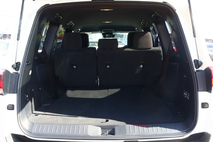 2024 Toyota Landcruiser GXL