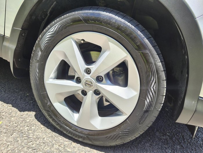 2021 Nissan QASHQAI ST