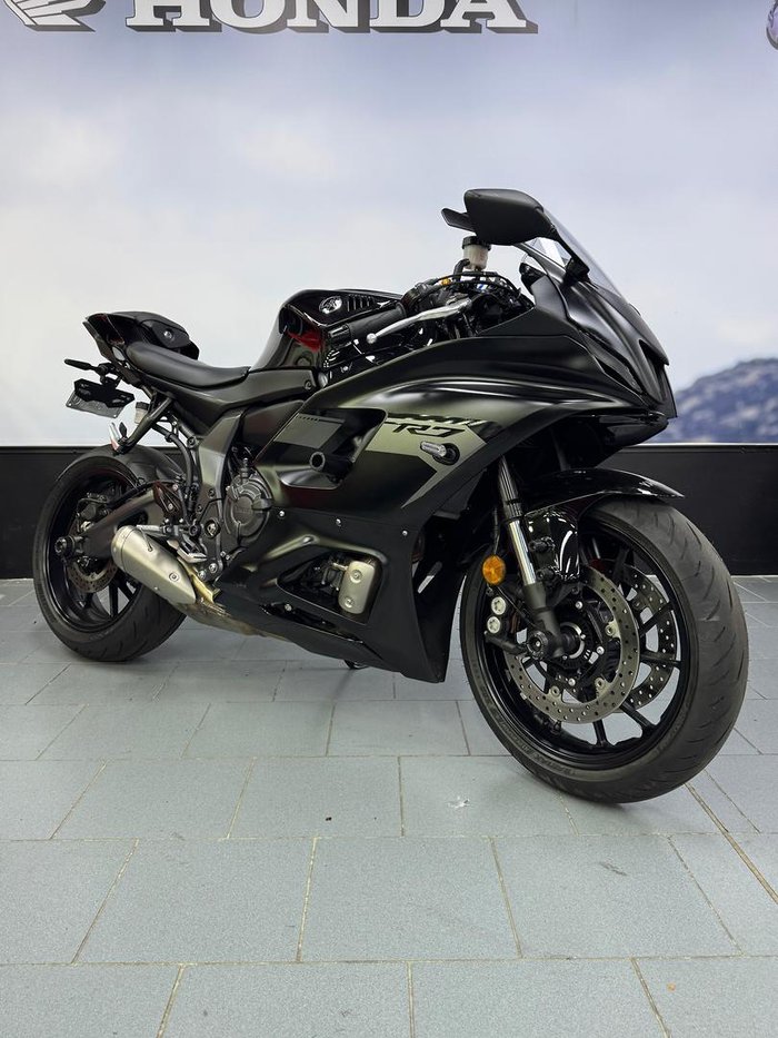 2025 Yamaha YZF-R7 HO YZF-R Black