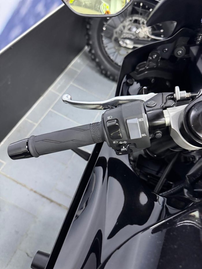 2025 Yamaha YZF-R7 HO YZF-R Black