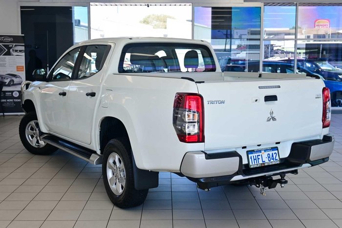 2020 Mitsubishi Triton GLX+