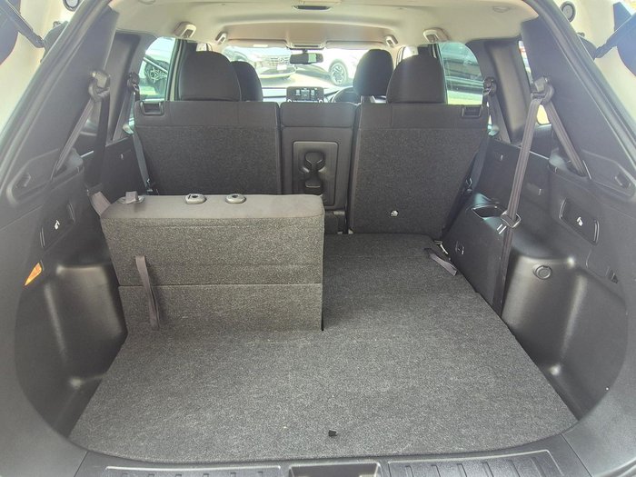 2022 Mitsubishi Outlander LS