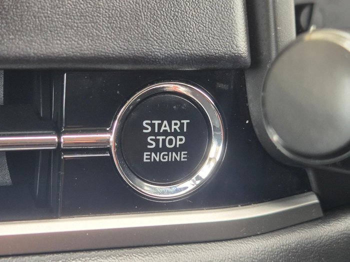 2022 Mitsubishi Outlander LS