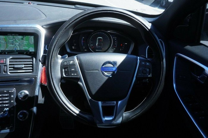 2016 Volvo XC60 D5 R-Design