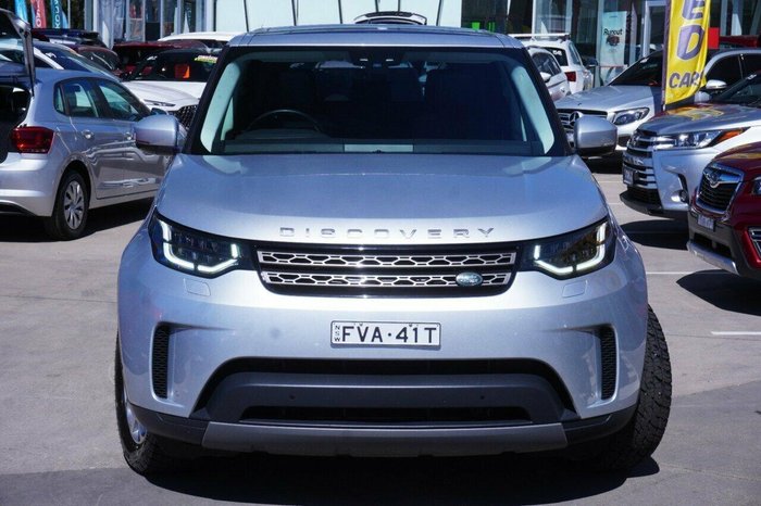 2019 Land Rover Discovery SD6 SE