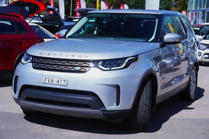 2019 Land Rover Discovery SD6 SE