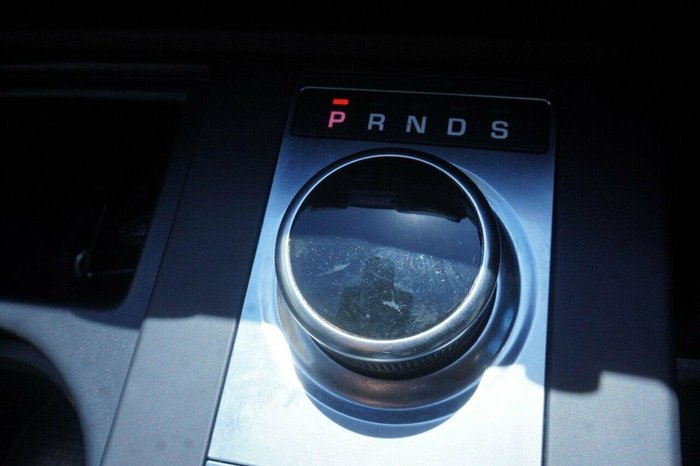 2019 Land Rover Discovery SD6 SE