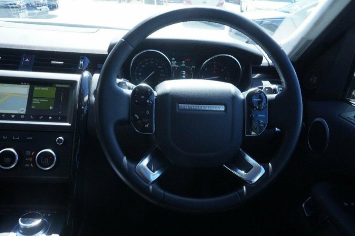 2019 Land Rover Discovery SD6 SE