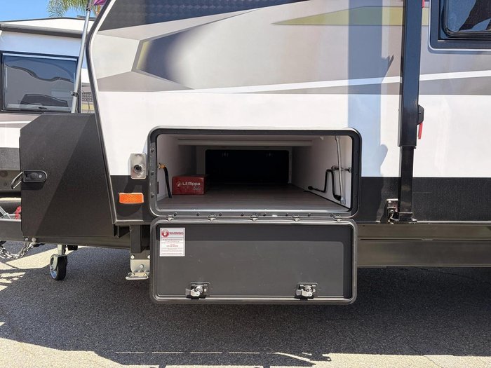 2025 Crusader My25 Musketeer Warrior