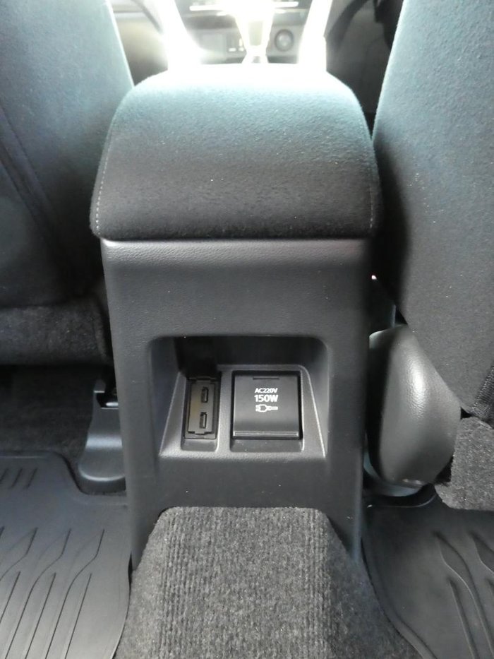 2022 Mitsubishi Pajero Sport GLX