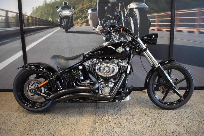 2008 Harley-davidson FXCWC ROCKER CUSTOM BLACK