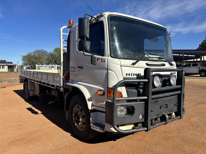 2017 HINO FG 1628