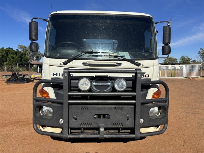2017 HINO FG 1628