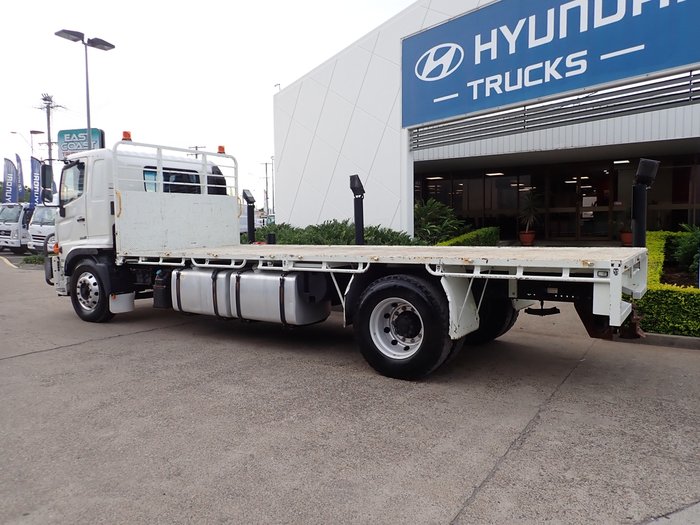 2017 HINO FG 1628