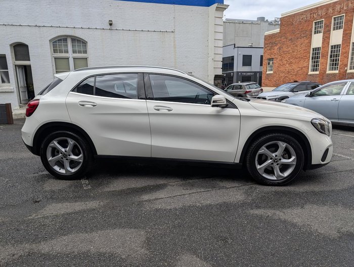 2017 Mercedes-Benz GLA-Class GLA220 d X156 Cirrus White