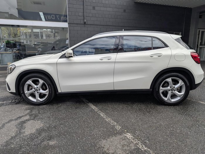 2017 Mercedes-Benz GLA-Class GLA220 d X156 Cirrus White