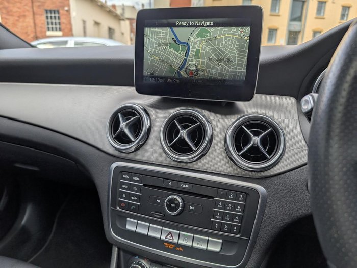 2017 Mercedes-Benz GLA-Class GLA220 d X156 Cirrus White