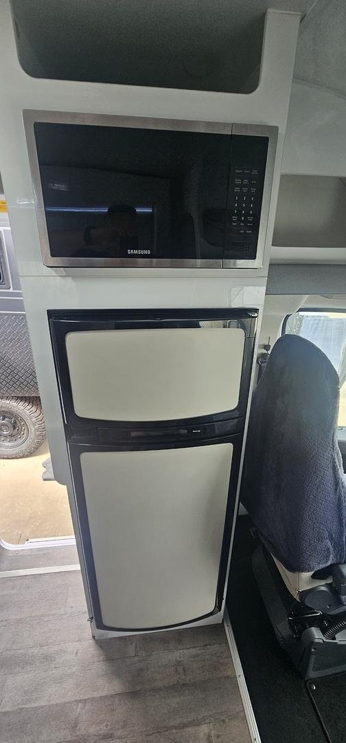 2021 Avida Birdsville B-Class