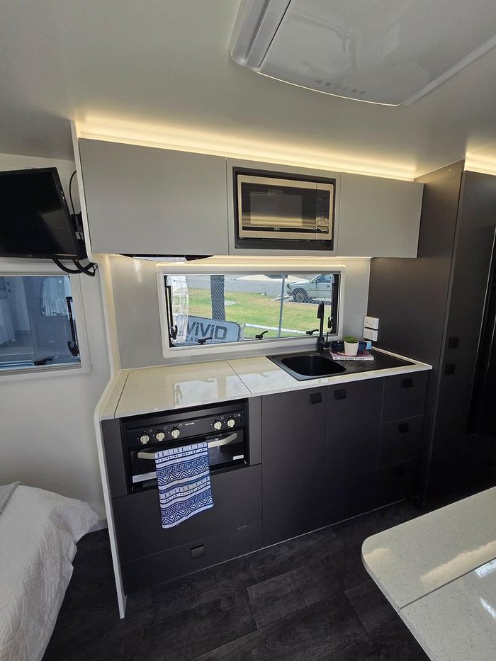 2025 New Age Caravans Road Owl 21' Triple Bunk Family *Under Offer*