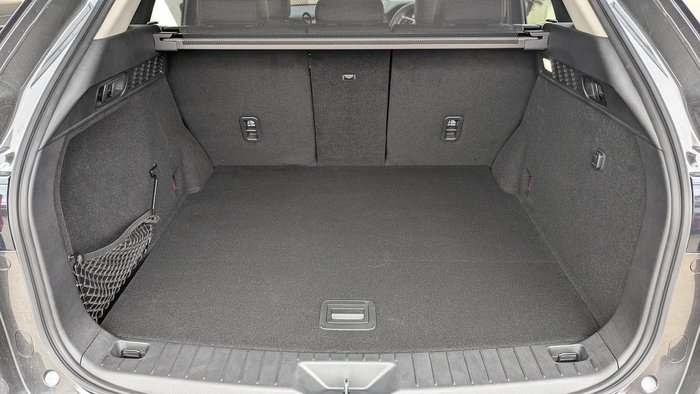 2025 Mazda CX-60 G40e GT