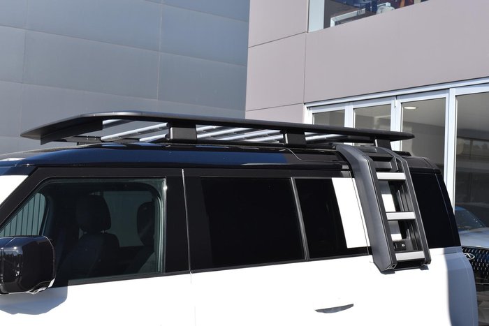 2025 Land Rover Defender 110 P400 X-Dynamic SE L663 MY25.5 AWD Fuji White