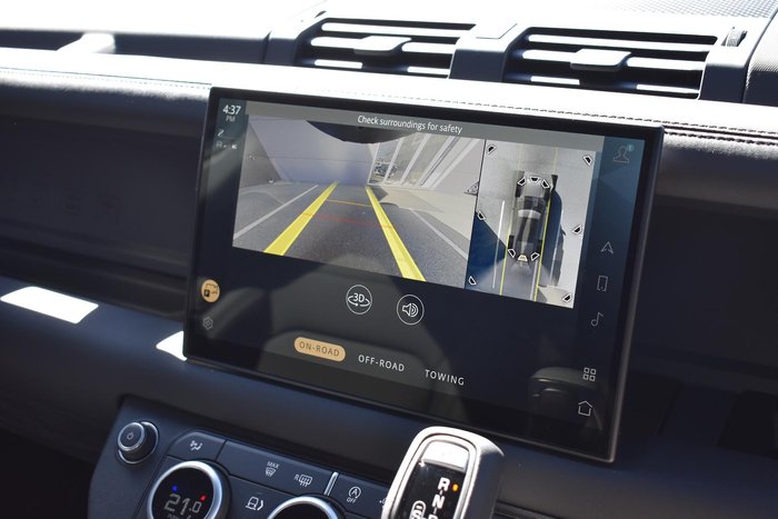 2025 Land Rover Defender 110 P400 X-Dynamic SE L663 MY25.5 AWD Fuji White