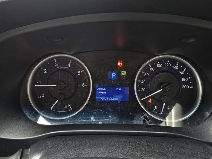 2016 Toyota Hilux SR