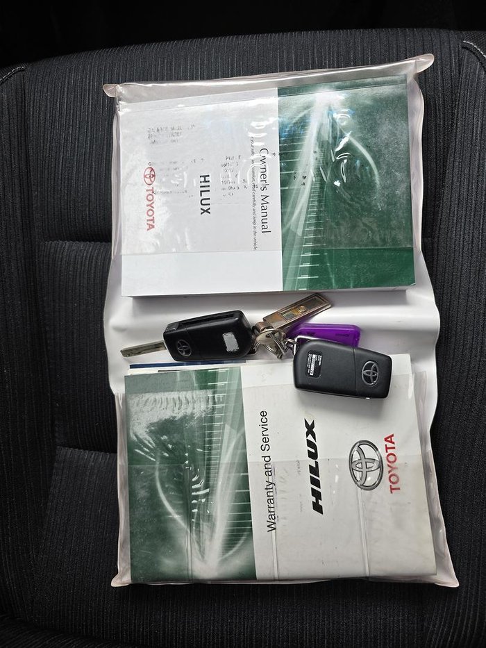 2016 Toyota Hilux SR