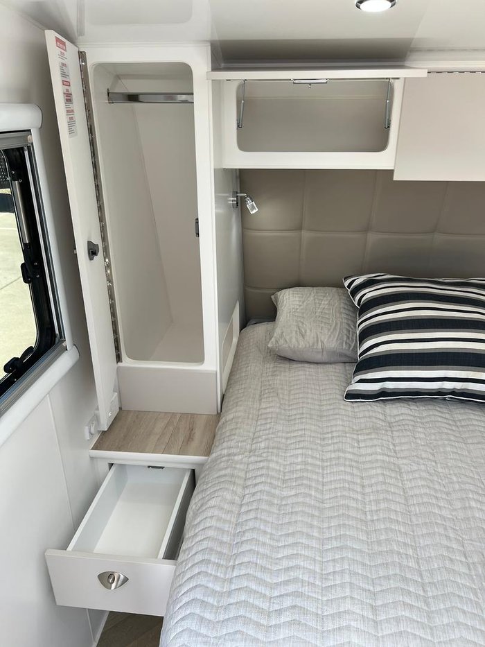 2025 Olympic Marathon 18'6''