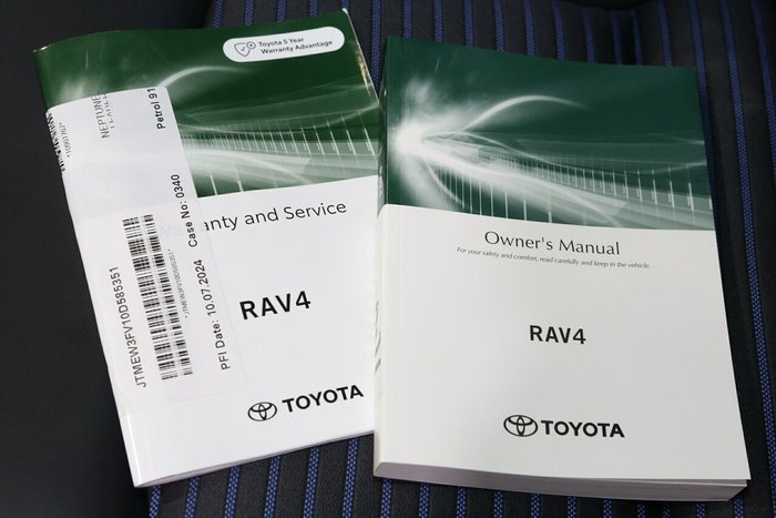 2024 Toyota RAV4 XSE