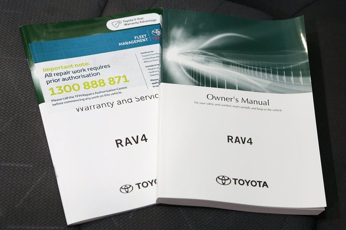 2021 Toyota RAV4 GXL