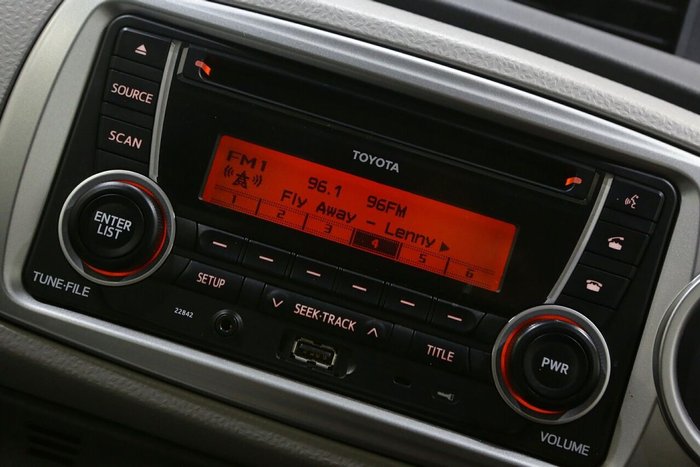 2013 Toyota Yaris YR