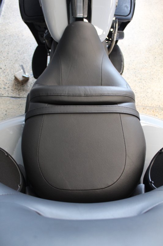 2024 Harley-davidson FLTRK ROAD GLIDE LIMITED (114) billiard gray