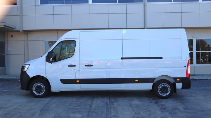 2024 Renault Master Pro 110kW