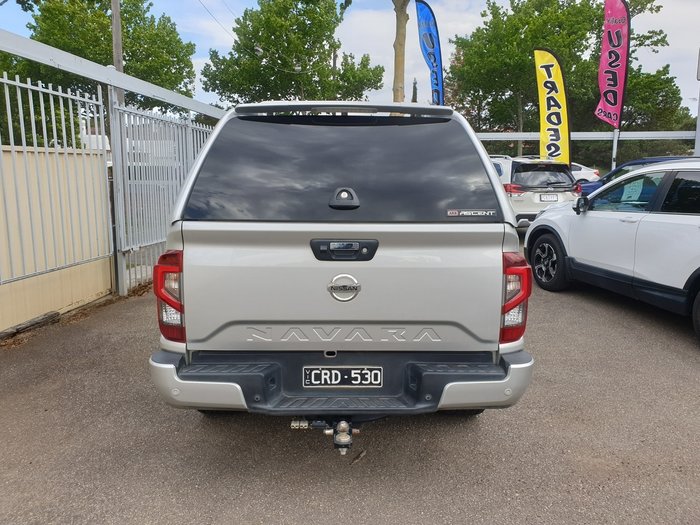 2023 Nissan Navara