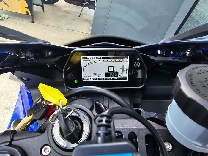 2021 Yamaha YZF-R1 Blue
