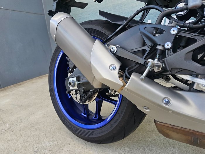 2021 Yamaha YZF-R1 Blue