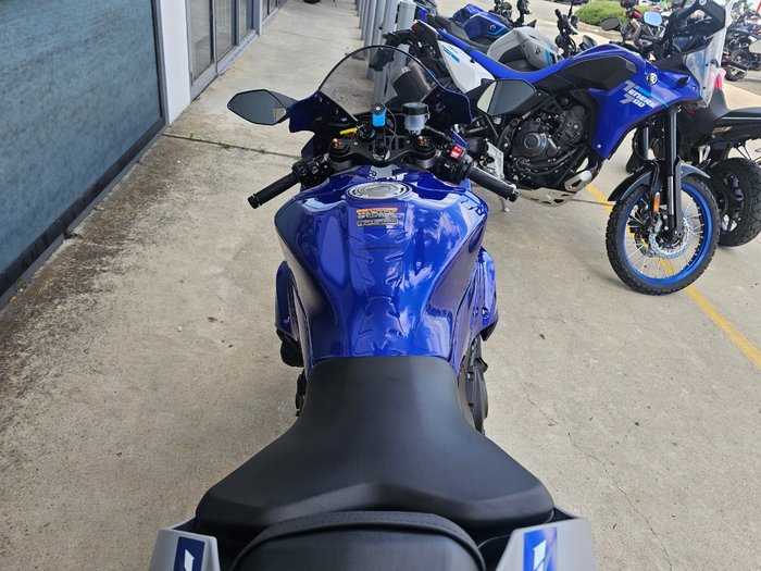 2021 Yamaha YZF-R1 Blue
