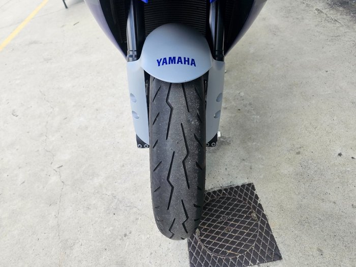 2021 Yamaha YZF-R1 Blue