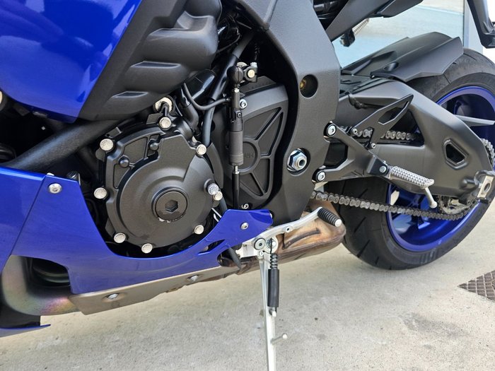 2021 Yamaha YZF-R1 Blue