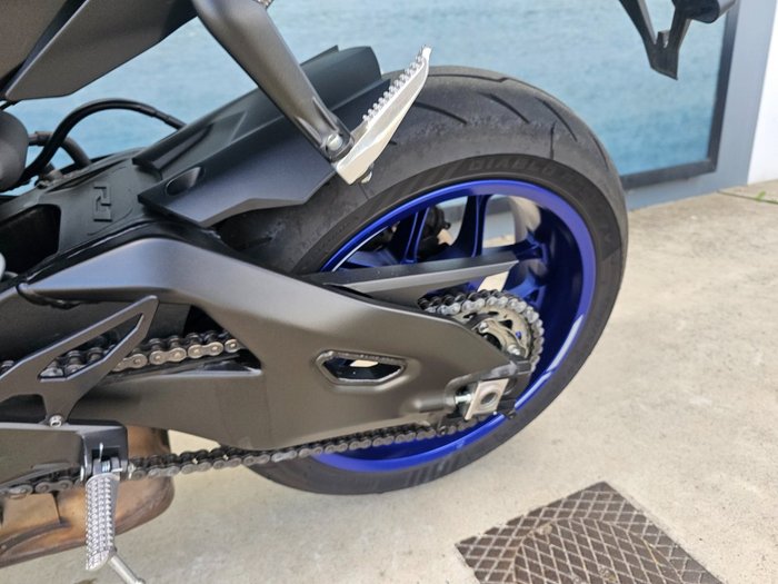2021 Yamaha YZF-R1 Blue