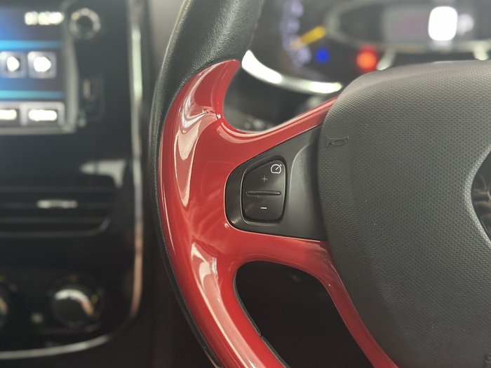 2014 Renault Clio Expression