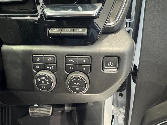 2025 Chevrolet Silverado 1500 LTZ Premium W/Tech Pack