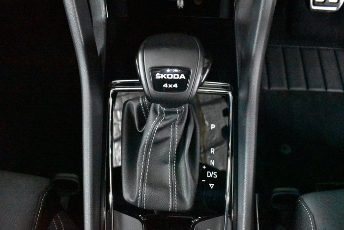 2022 SKODA Karoq 140TSI Sportline