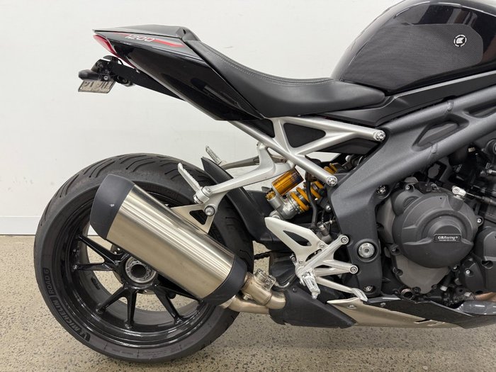 2021 Triumph SPEED TRIPLE 1200 RS Black