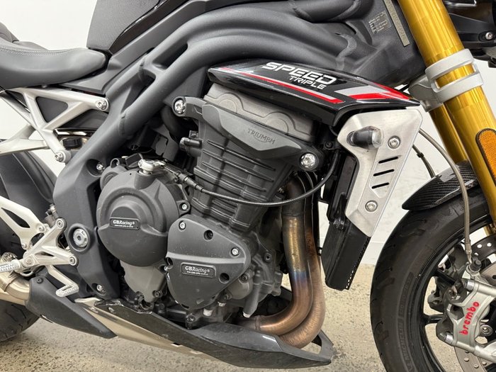 2021 Triumph SPEED TRIPLE 1200 RS Black